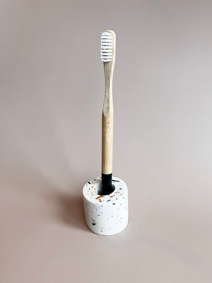 Toothbrush holder - solo